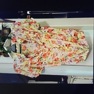 ADORABLE Rue21 Blouse